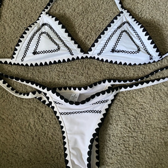 Sunnyco bathing suit - Picture 2 of 4